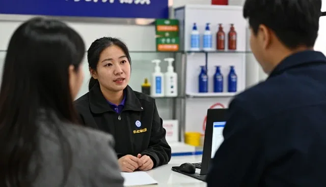 化工原料质量检测在工业场景中的实际应用与挑战